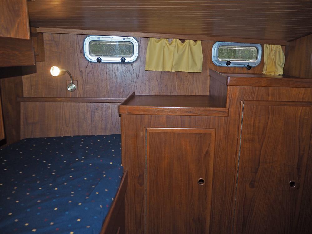 Aft cabin, Accommodation